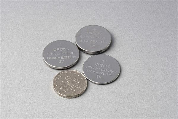 button_batteries_1.jpg